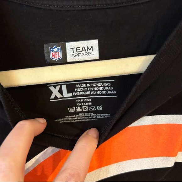 NFL Team Apparel Black Chicago Bears T-shirt - Picture 3 of 4